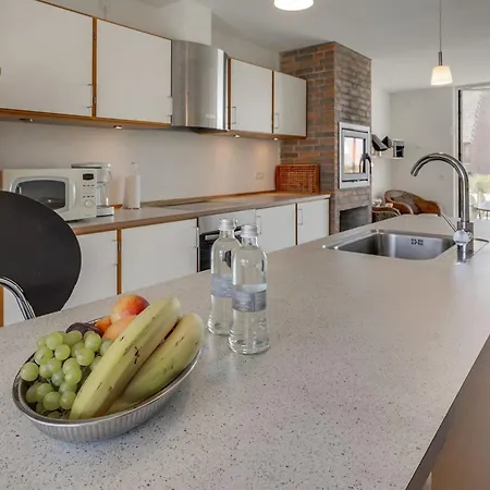 Helgo - 250m From The Sea By Interhome