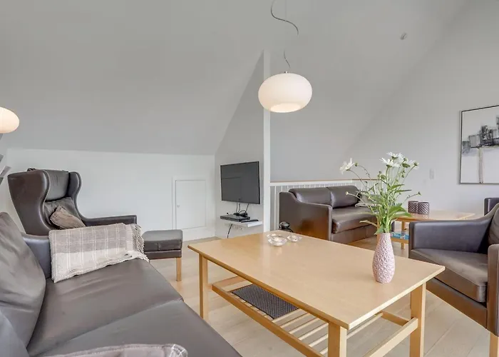 Helgo - 250m From The Sea By Interhome