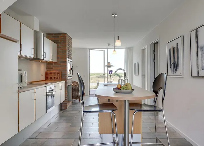 Helgo - 250m From The Sea By Interhome Lejlighed